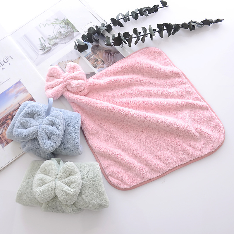 coral towel