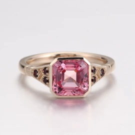 戒指;宝石工艺品;K金耳饰