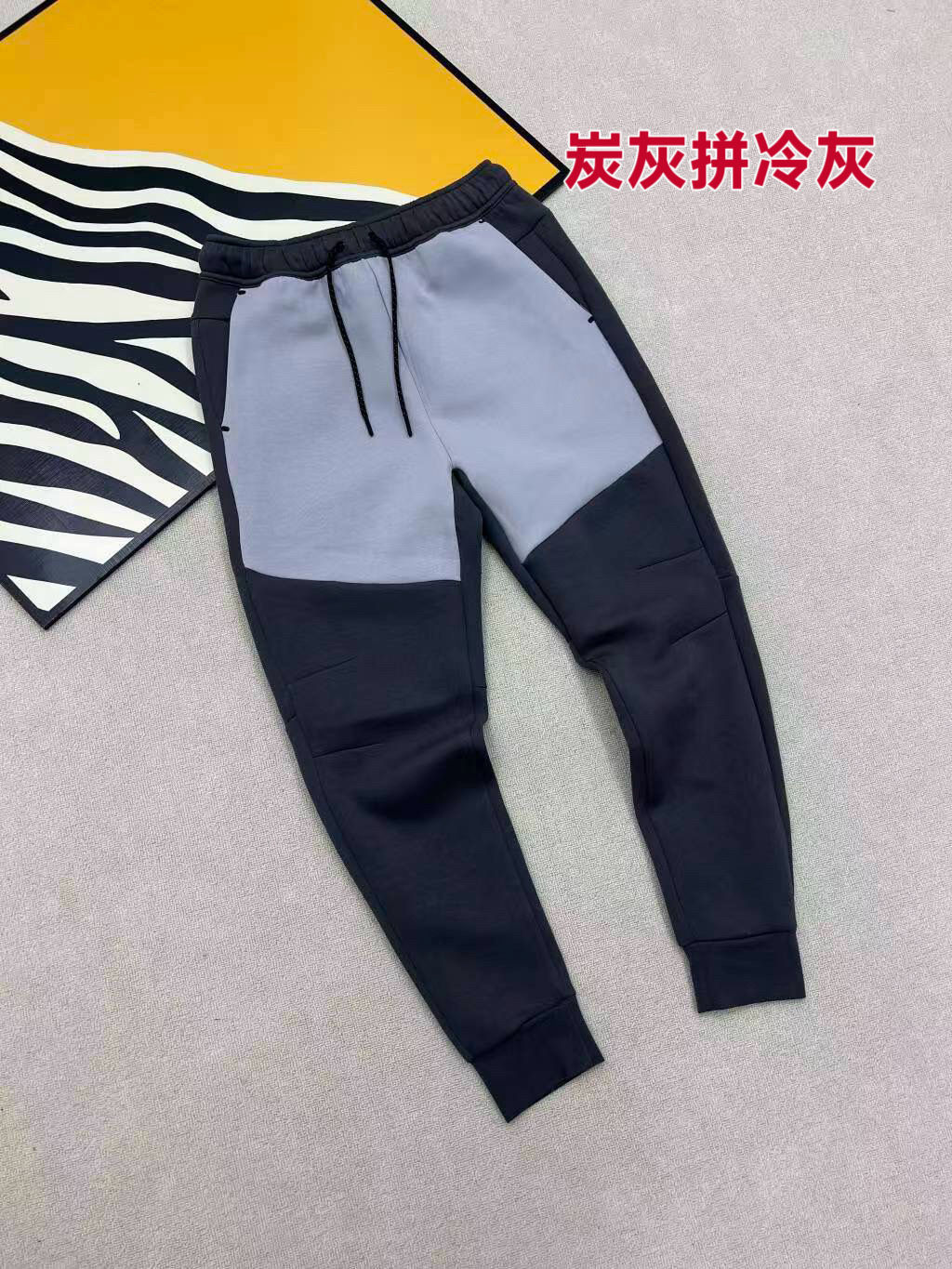 25春秋カジュアルスポーツラミネートTECH FIEECEテクノロジージッパースーツジャケットとスウェットパンツ950+496