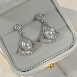 耳钉;项链;天然珍珠耳饰