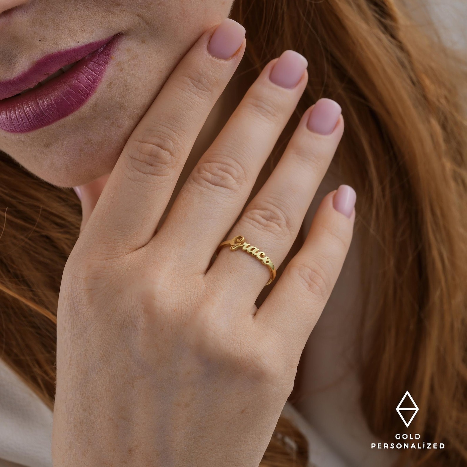 Sparkling Designer Ring For Women, Elegant And Comfortable Piece_voghion.com