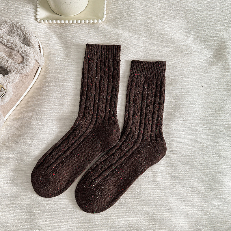 Calcetines de invierno y invierno para mujeres, calcetines de calentamiento más gruesas y calcetines de invierno para mujeres con doble aguja.