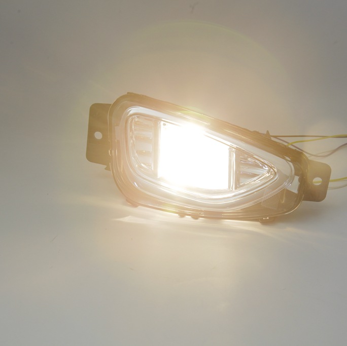 Adecuado para 20-21-22 Ford Ruiji Luces de conducción diurna Luces antiniebla Luces de conducción diurna Ruiji ESCAPE LED