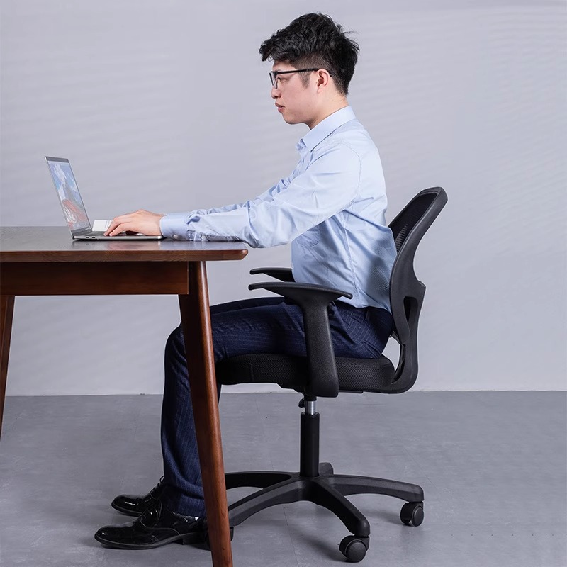 Silla de oficina 4900S Silla de computadora Silla de oficina Malla cómoda Silla giratoria de sala de reuniones del personal Apoyabrazos