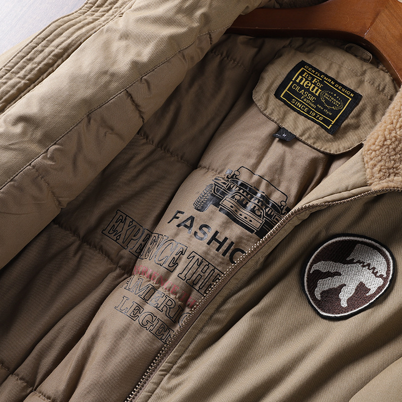 Chaqueta de invierno acolchada de algodón chaqueta de piloto de la Fuerza Aérea forrada de lana engrosada cuello de piel de cordero chaqueta acolchada de algodón ropa de trabajo chaqueta de la cubierta de los hombres