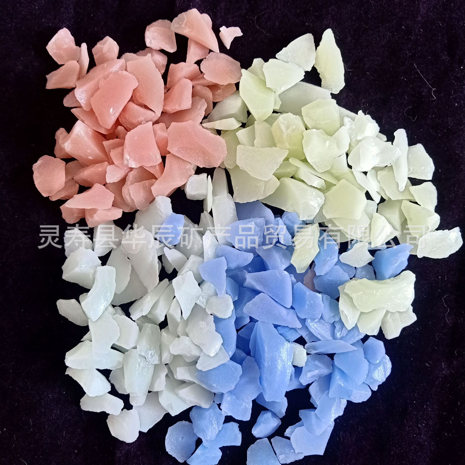 厂家供应夜光石 园林鱼缸水族造景发光石子 人造树脂发光石