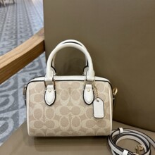 �W�R�¿�Ůʿ���^������ROWAN��ʿ�D�μ�б��������r�г���Ů��