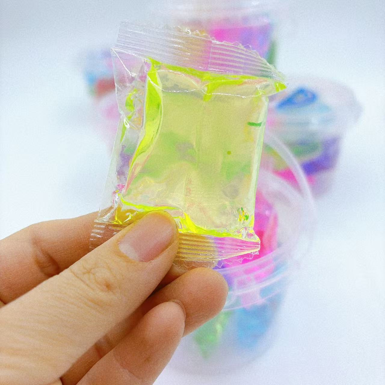 Barril de embalaje independiente barro de color barro de cristal slime puzzle artesanal DIY barro descomprimido multicolor mezcla lotes