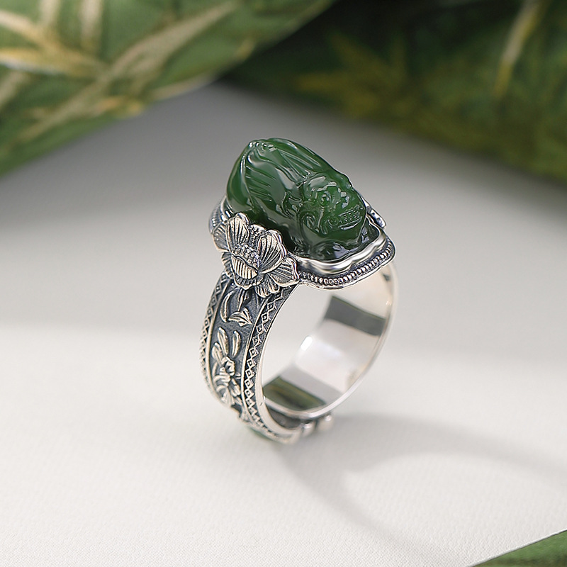 Nhẫn bạc S925 đính ngọc Hetian Jasper hình Pixiu phong cách Trung Hoa retro, hoa sen mở điều chỉnh — một mảnh
