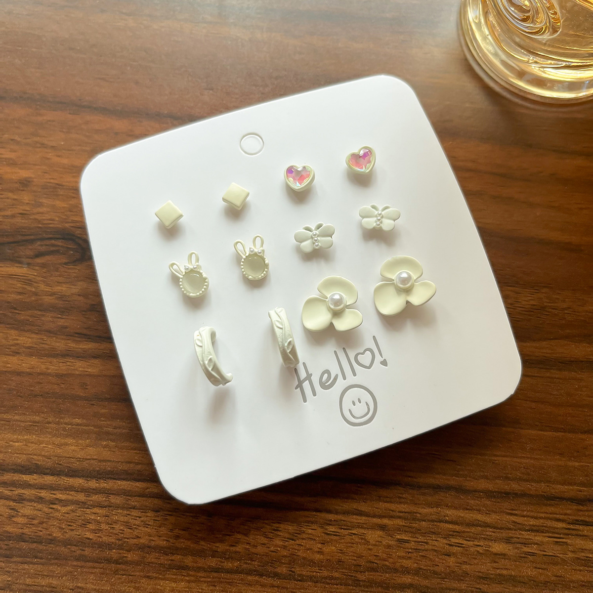 Juego de pendientes de aguja de plata simple y pequeño, combinación de pendientes geométricos de amor, pendientes lindos y dulces de todo fósforo, puesto al por mayor