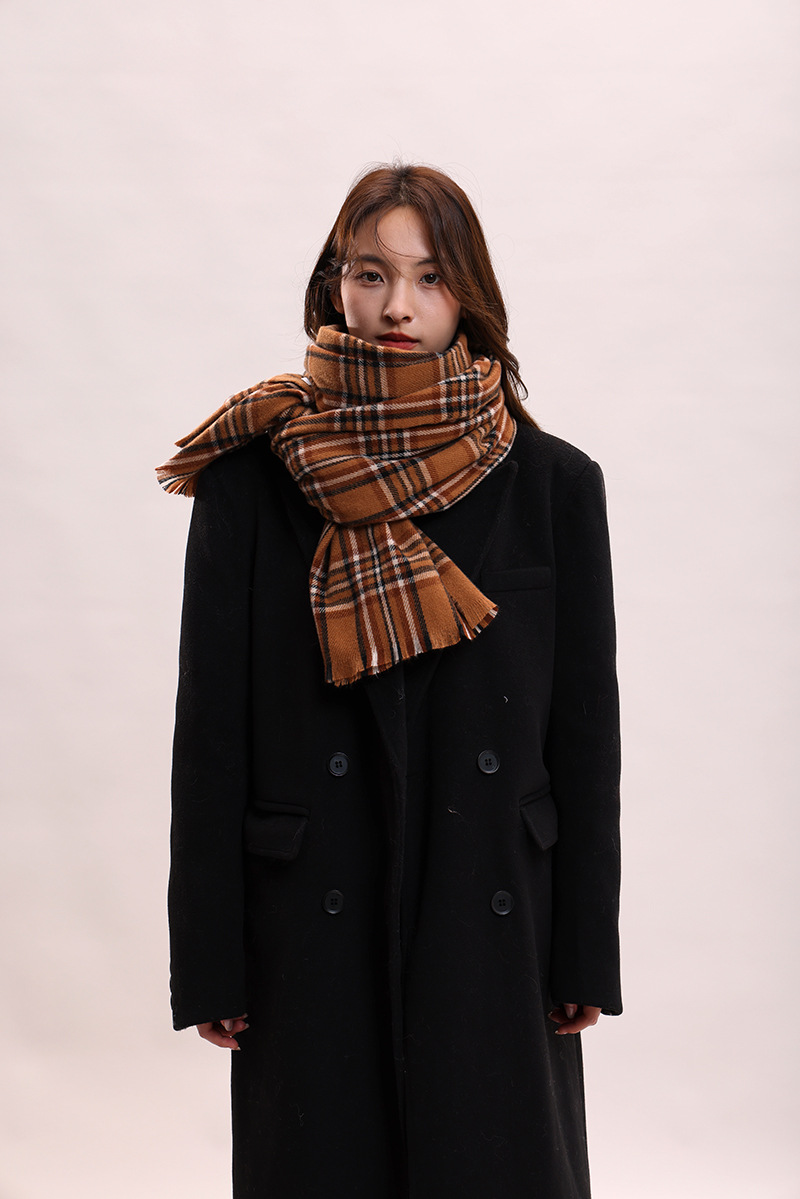 Korean version 2024 new women's autumn and winter warm shawl red checkered high-end atmosphere knitted thick scarf_voghion.com