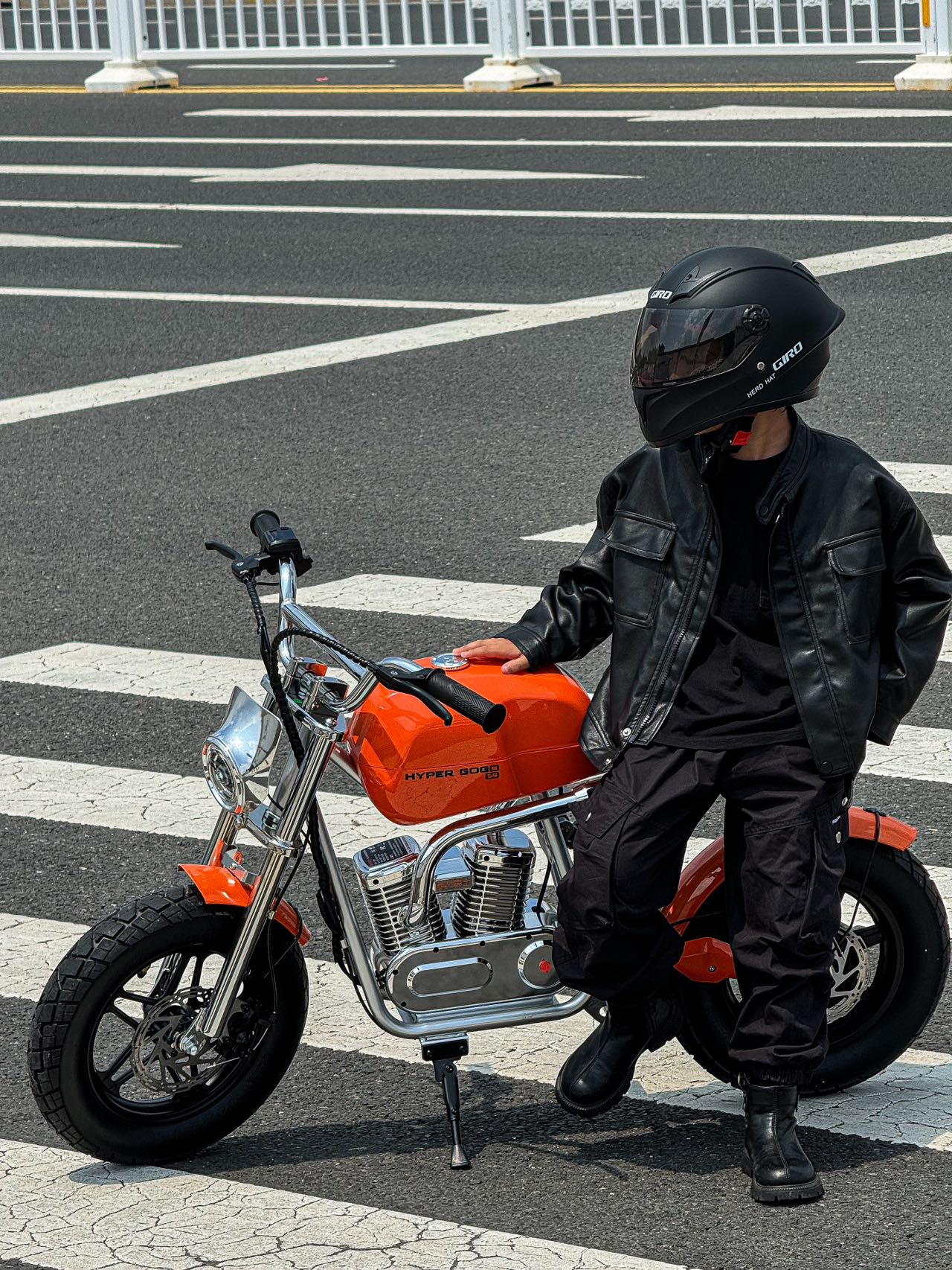 헬멧 구매시 색상을 참고해주세요