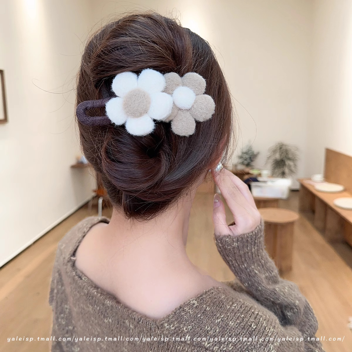 Horquilla de flores de felpa de otoño e invierno, clip de agarre de temperamento de alto nivel femenino