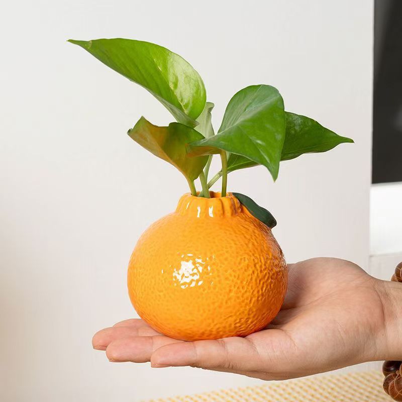 Creative Internet Celebrity Orange Ceramic Green Radish Hydroponic Vase Desktop Office Decoration Ornament_voghion.com
