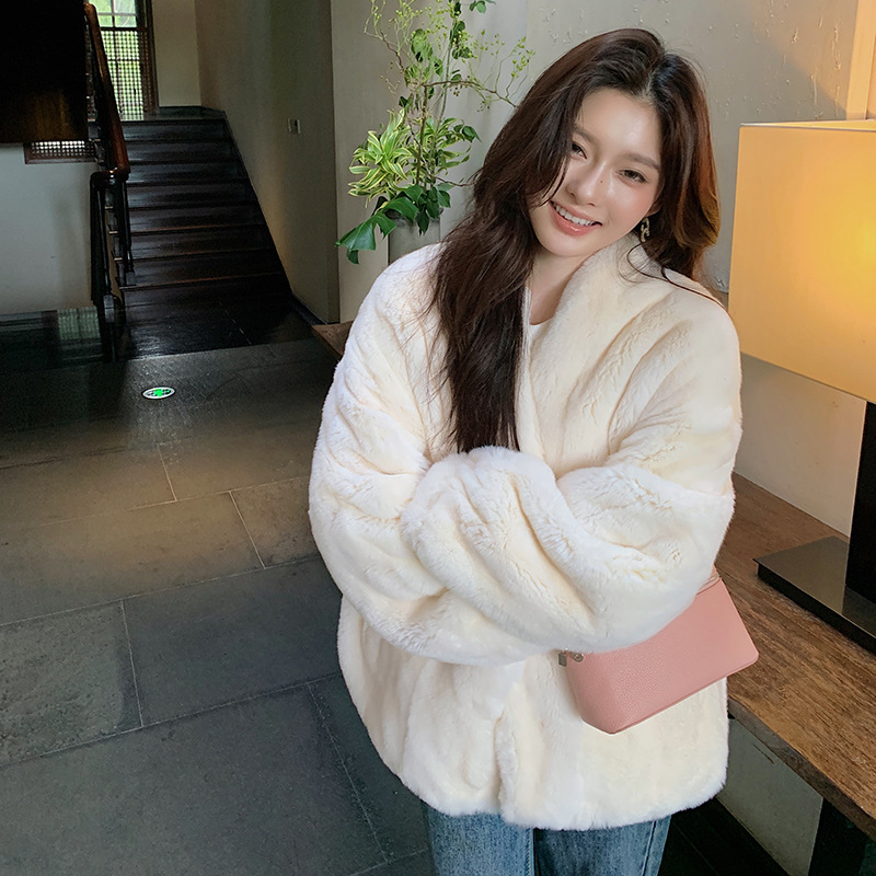 2024 Haining High-end Imported Rex Rabbit Hair Real Fur Coat Women's Lazy Young New Mao Mao Coat Winter