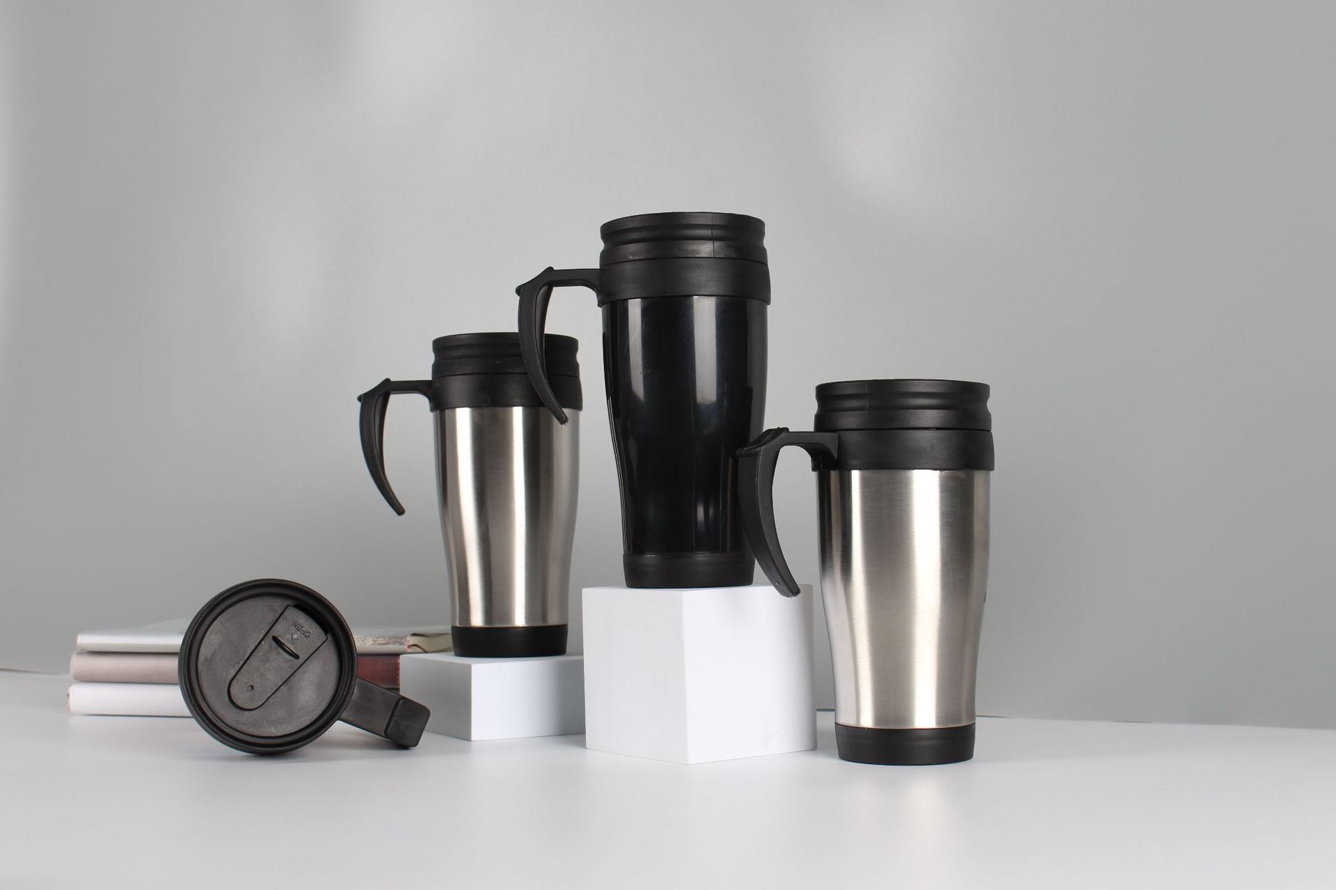 Supply Of Advertising Double-Layer Car Cups, Top Quality And Insulated Cups With The Option To Print Advertisements_voghion.com