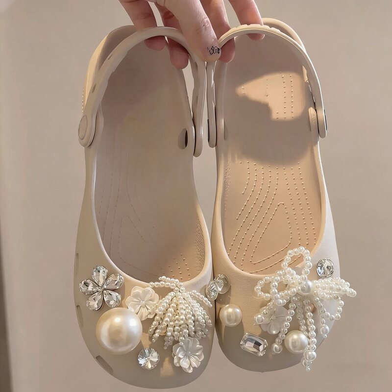 French-Style Versatile Floral Pearl Ballet Clogs 2026 Spring/Summer New Comfortable Breathable Closed-Toe Sandals