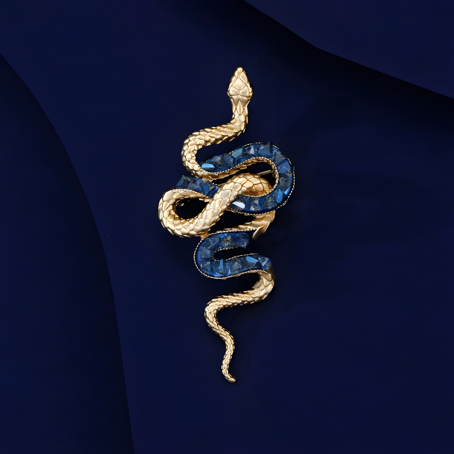 Spilla a forma di serpente zodiacale cinese spilla rossa uomo_voghion.com