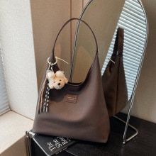 �羳�n��ins�LС���OӋҸ�°�Ů �͹����ذ����e������ͨ�چμ��