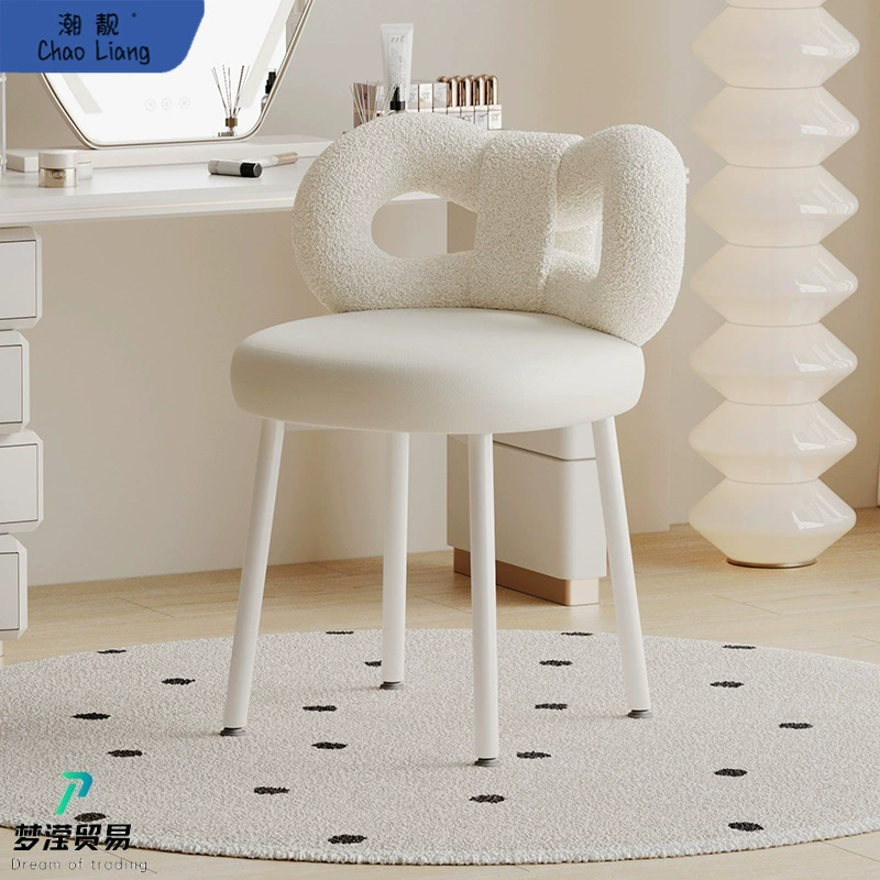 Косметическое кресло кожаный премиум минималистский туалетный столик стул кремовый ветер девушка спальня бант спинка табурет