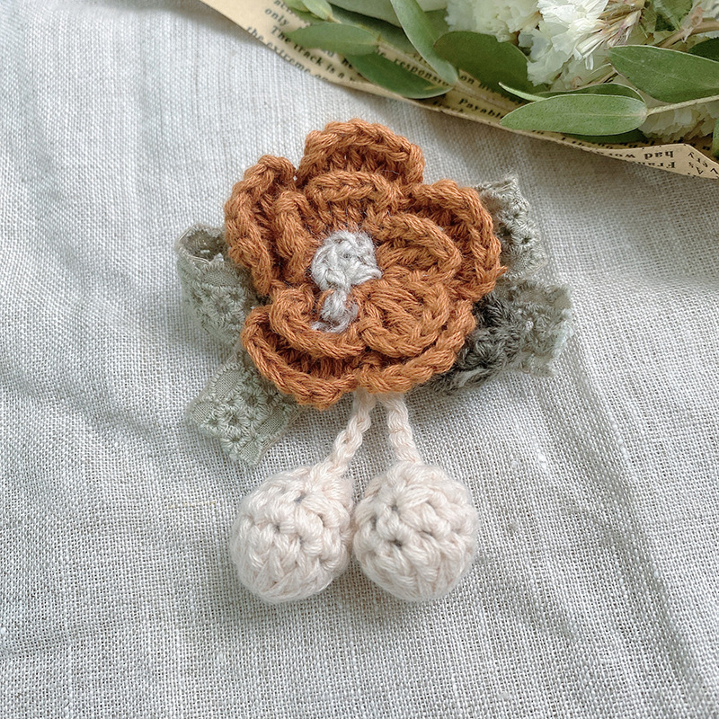 Broche floral versátil, ramillete de hilo adorable, accesorio para plantas, alfiler de flores, decoración de ganchillo, arte textil japonés dulce_voghion.com