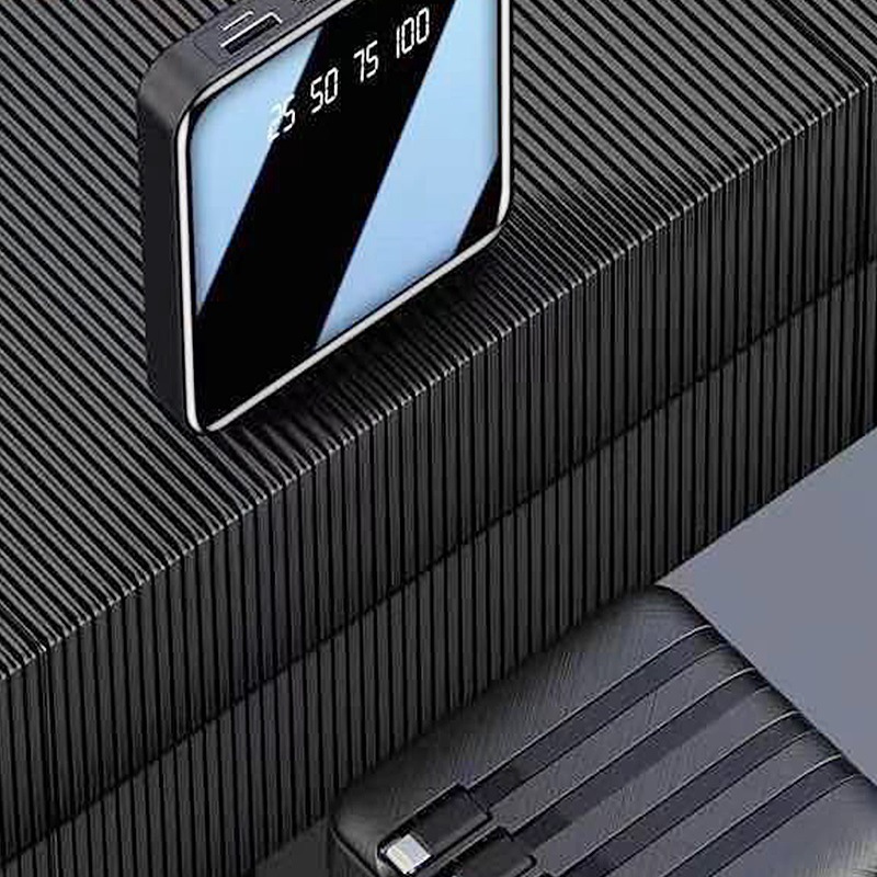 Pantalla digital al aire libre portátil con pantalla grande de cuatro líneas de 20000 mAh fuente de alimentación móvil de gran capacidad