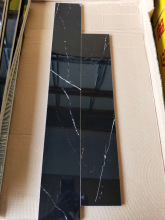 客厅瓷砖800x110踢脚线