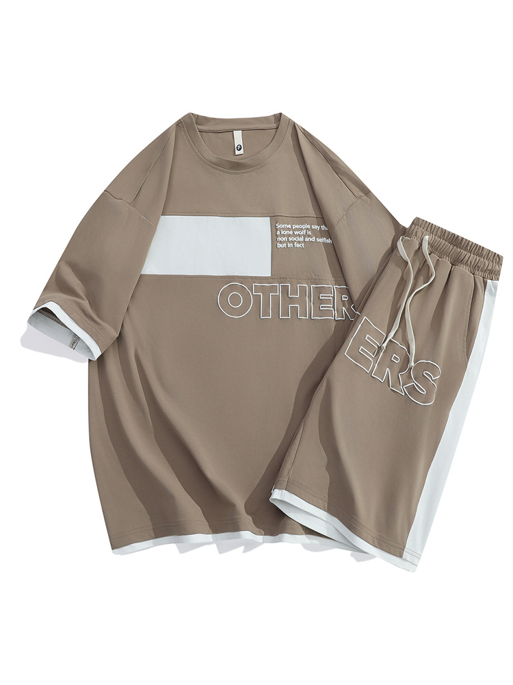 Tren de verano Traje deportivo casual suelto para hombre Camiseta de manga corta Traje de dos piezas para jóvenes estadounidenses