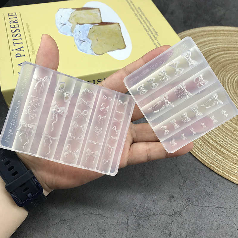 スイートガールリボンネイルアートモールドクリームリボンシリコーン彫刻研削ツール接着剤研削ツールネイルアートアクセサリー|undefined