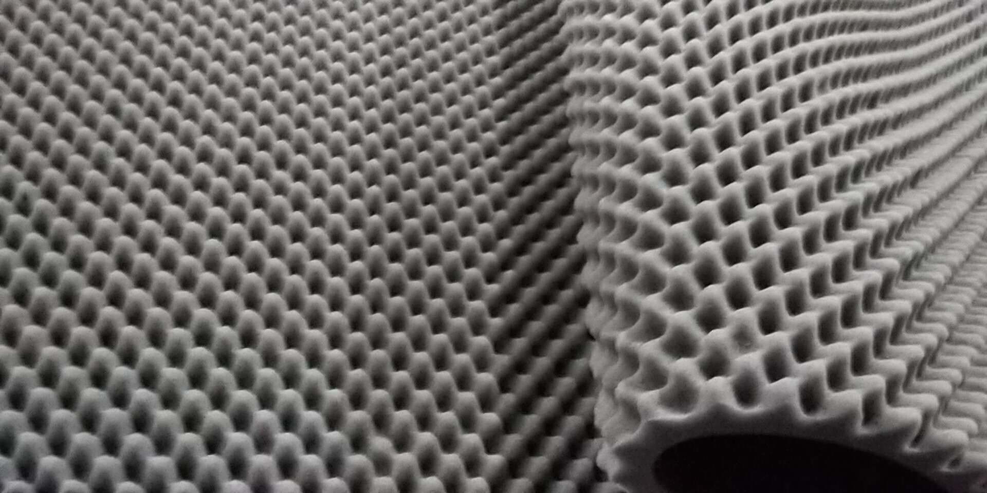 供应黑色鸡蛋窝峰海绵泡沫/吸音隔音KTV软包包装海绵泡沫