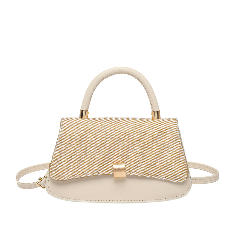 Pequeño fresco dulce 2025 primavera y verano nuevo estilo urbano elegante moda moda moda moda con personalidad extranjera en mochila