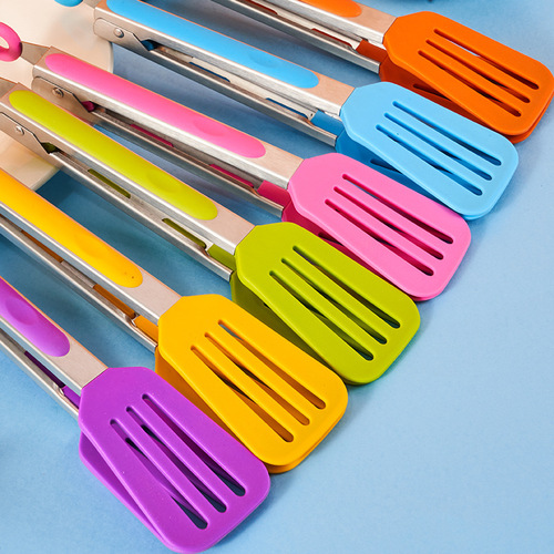 9-inch heat-resistant silicone food tongs for grilling, suitable for flipping 12-inch pancakes, steaks, and grilling meat spatulas