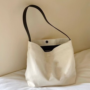 Modern Simple Canvas Bag Professional Customized Canvas Bag Little Red Riding Book Same Style Literary Style Small Fresh Customized LG Canvas Bag