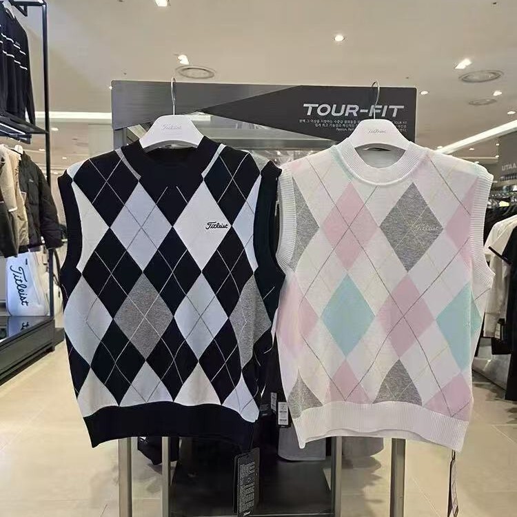 New Korean Golf Women's Vest Spring and Summer New Style Knitted Top Diamond Pattern Knitted Vest Vest New Korean Golf Women's Vest Spring and Summer New Style Knitted Top Diamond Pattern Knitted Vest Vest