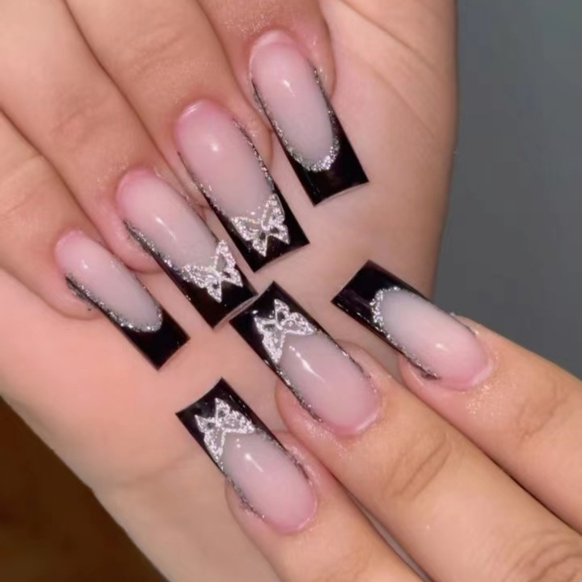 À La Française Papillon Plastique Ongles Correctifs 1 Pièce display picture 1