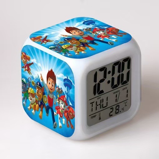 Reloj Despertador Infantil Cuadrado con Cambio de Color