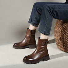 中筒靴女2024秋冬欧美风简约帅气个性马丁靴平底牛皮直筒靴女皮靴