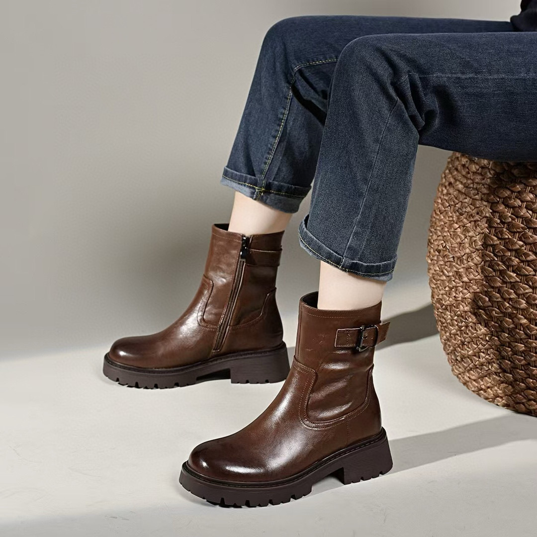 中筒靴女2024秋冬欧美风简约帅气个性马丁靴平底牛皮直筒靴女皮靴