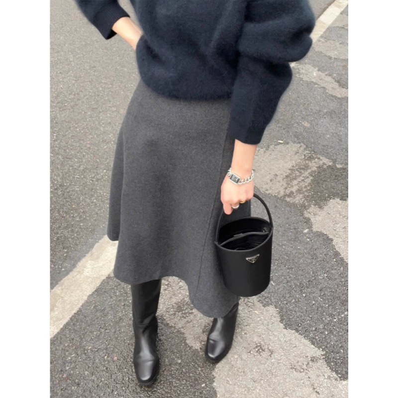 Французская шерстяная юбка с завышенной талией для женщин, новинка осени-зимы 2025, универсальная юбка-русалка средней длины.