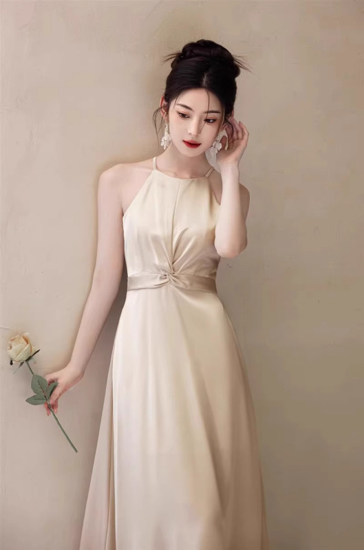 温柔香槟色伴娘服高级感缎面姐妹裙主持合唱活动表演宴会礼服长裙|undefined