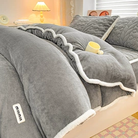 蚊帐、床幔;化纤床垫;床罩床笠