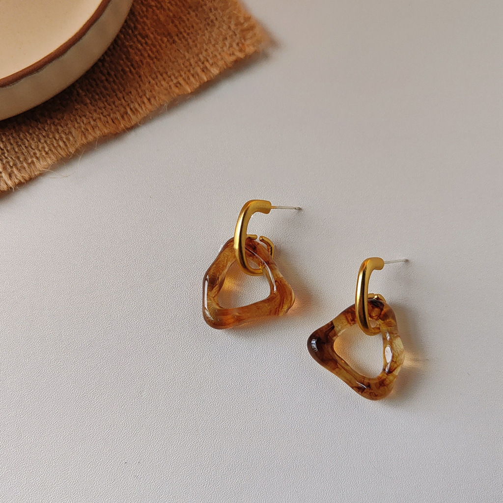 fashionable matte geometric design acrylic elegant earrings