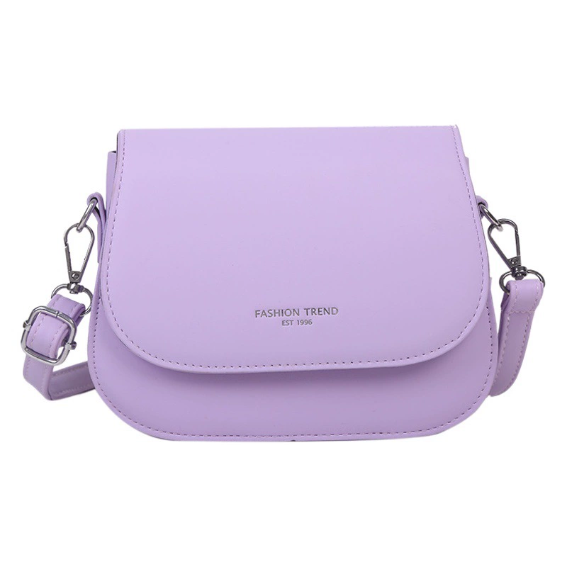 Модная и простая маленькая сумка на одно плечо для женщин, весна 2023, новая модная модная сумка через плечо на одно плечо, простая маленькая квадратная сумка