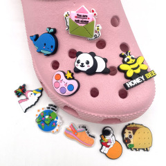 Adorable cute cartoon animal holey shoes flower shoe buckle PVC soft rubber personalized DIY garden shoe decoration buckle