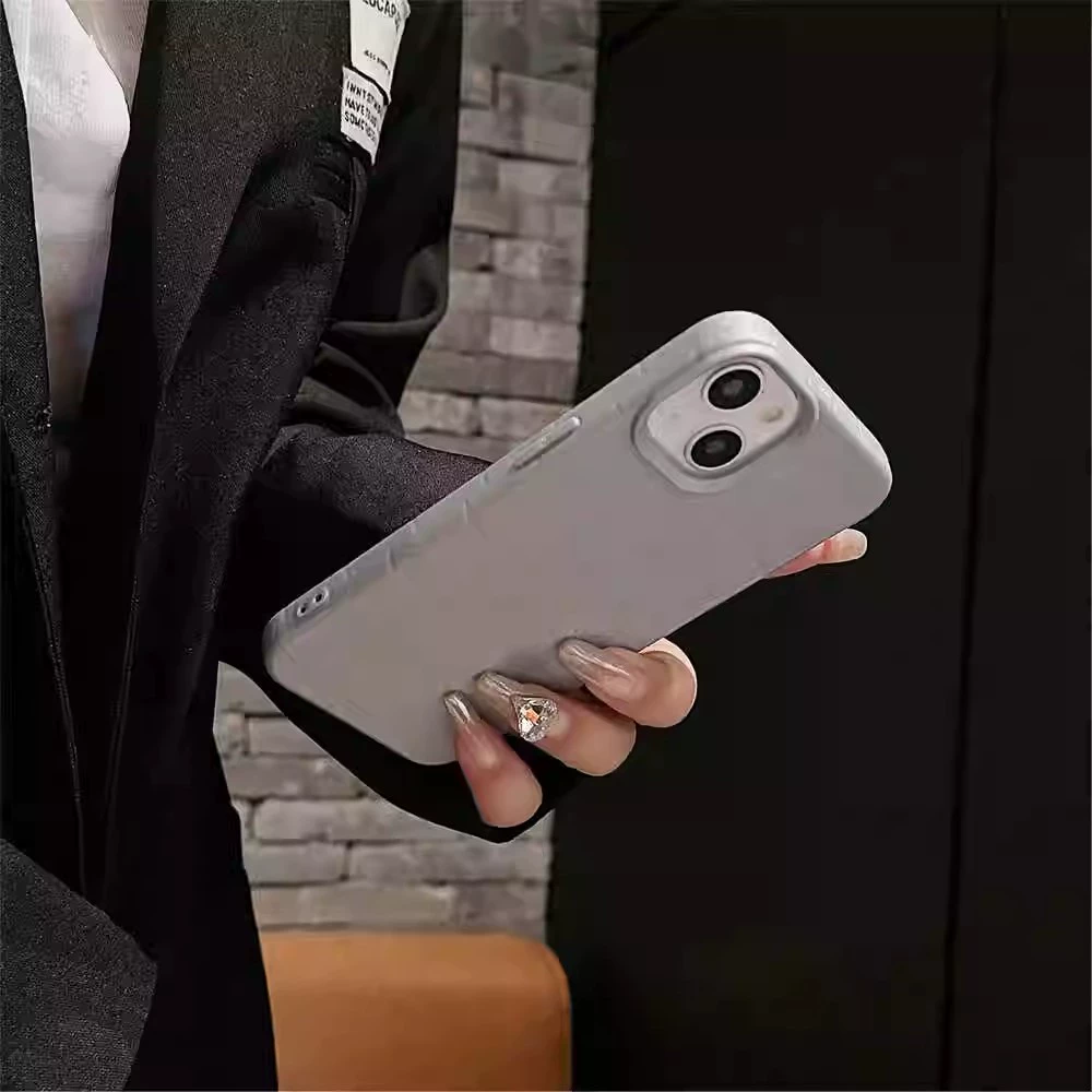 Силиконовый чехол (Apple) для iPhone 16, совместимый с iPhone 15 Pro — матовая поверхность, ударопрочный