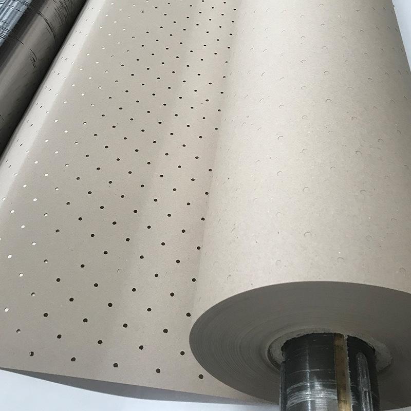 厂家销售自动裁床透气牛皮打孔纸130克/90克 卷筒式牛皮纸圆孔