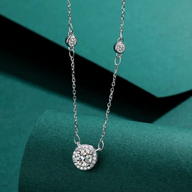 耳线;项链;耳钉