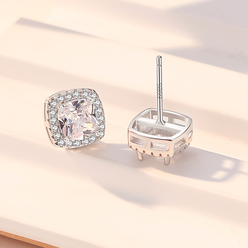 Cubo geométrico azúcar aretes de plata esterlina 925 luz de lujo cuadrado diamantes incrustados pendientes de moda nicho diseño ins joyería de plata