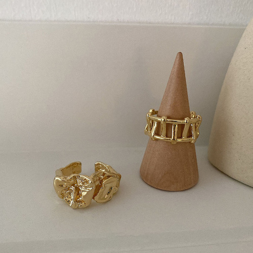 Korean Folded Finger Opening Ring for Women, Fashionable, Unique Design, Instagram Trendy, High-End, Elegant Finger Accessory