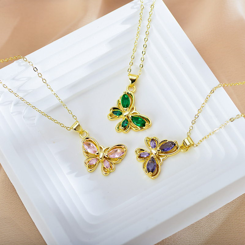 15g Weight Rhinestones Inlay Material Fashion Butterfly Alloy Inlay Rhinestones Women's Pendant Necklace 1 Piece